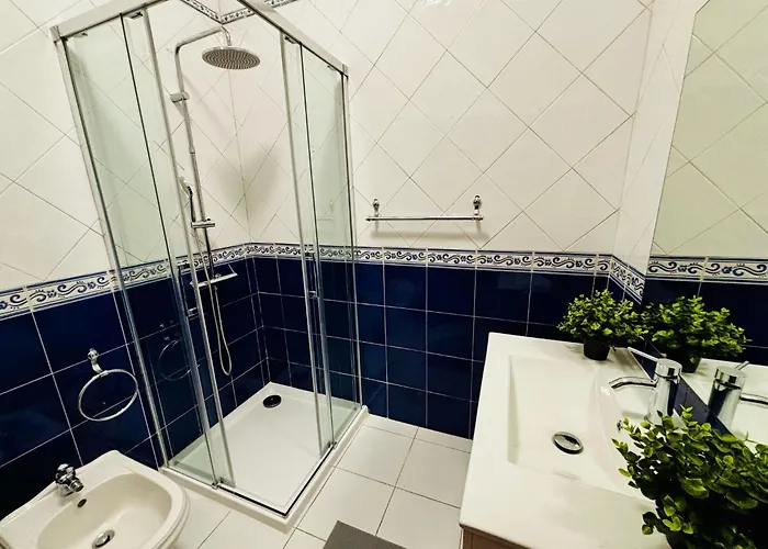 Hostel Location For Tourists, Centre