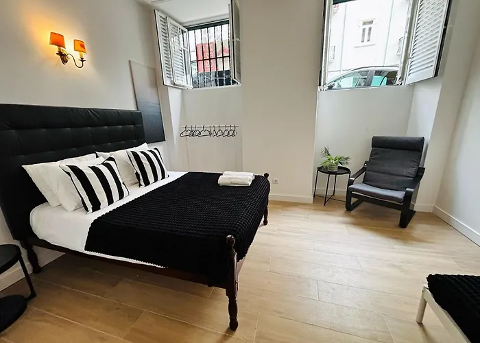 Location For Tourists, Centre * Lisboa