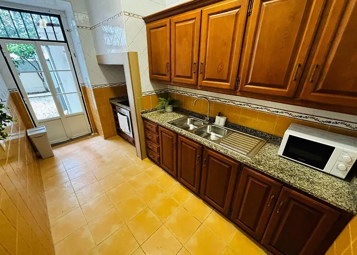 Location For Tourists, Centre Hostel *