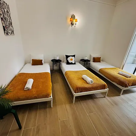 Location For Tourists, Centre Хостел